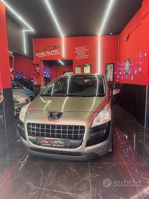 Usata Peugeot 3008 120 CV (88 kW) 2011 Marrone Monovolume