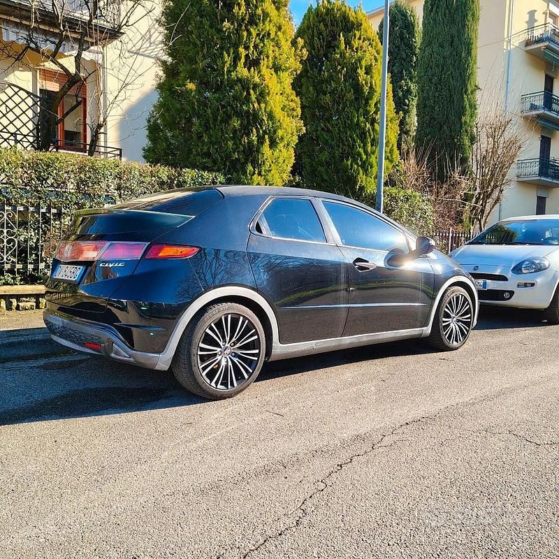 Usata Honda Civic 2009 Nero Berlina