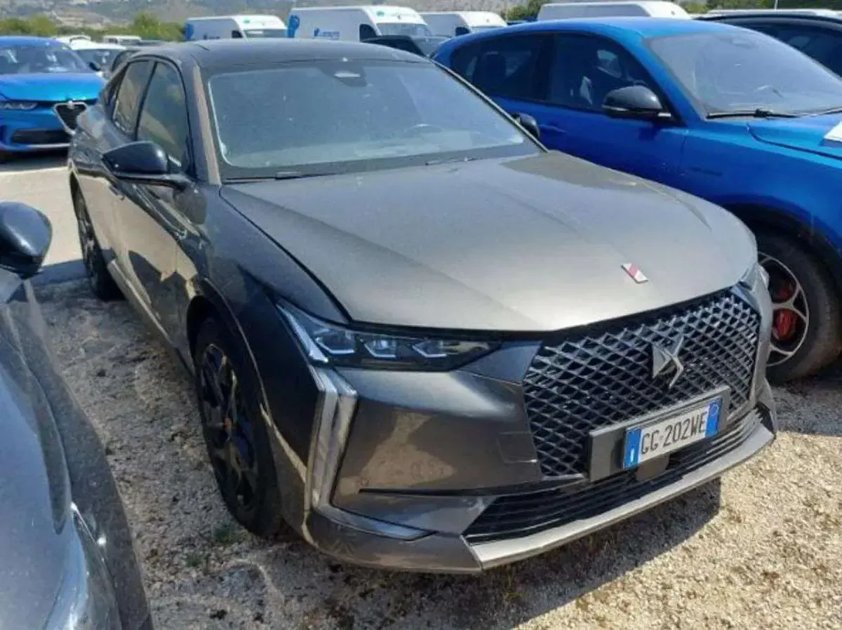 Usata DS Automobiles DS4 Performance Line Plus 131 CV (96 kW) 2021 Grigio scuro / metallizzato SUV
