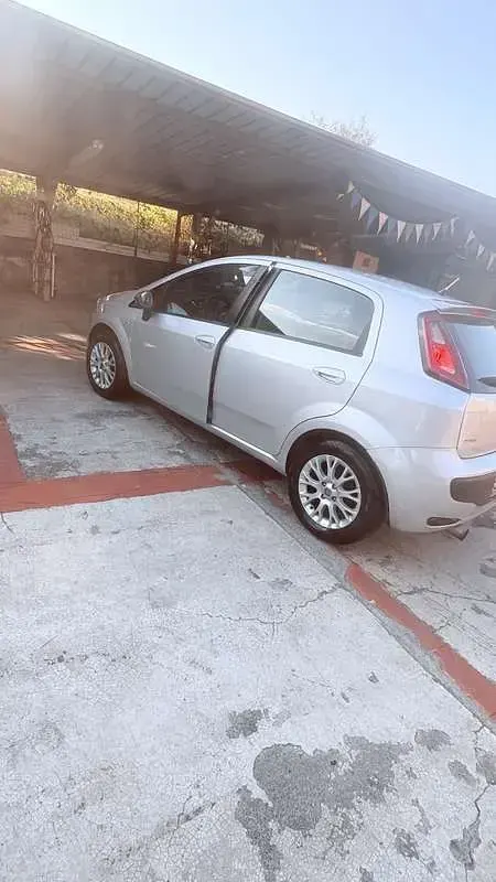 Usata Fiat Punto Evo Emotion 95 CV (69 kW) 2009 Utilitaria