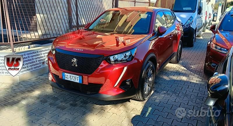 Usata Peugeot 2008 Allure 131 CV (96 kW) 2020 Rosso SUV