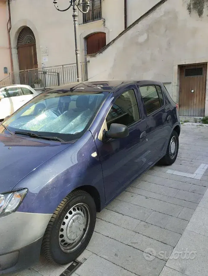 Usata Dacia Sandero 75 CV (55 kW) 2015 Utilitaria