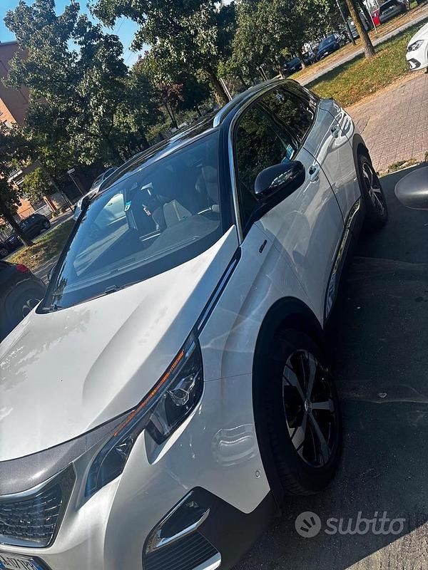 Usata Peugeot 3008 Allure 181 CV (133 kW) 2020 Grigio Station wagon