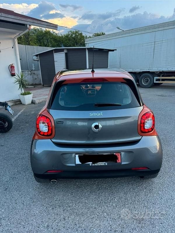 Usata Smart ForFour Edition #1 90 CV (66 kW) 2015 Utilitaria
