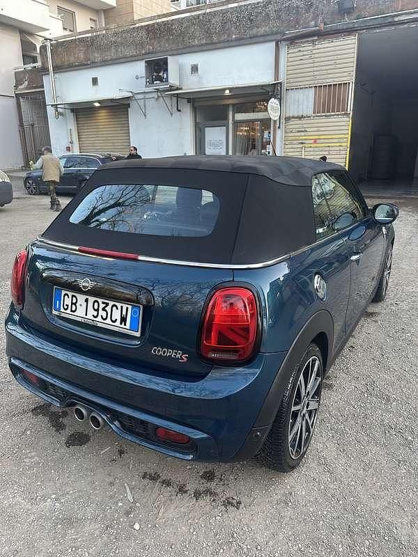 Usata Mini Cooper S Cabriolet 192 CV (141 kW) 2020 Blu/azzurro Cabrio