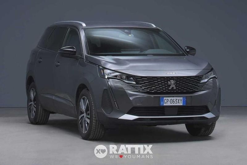 Grigio Usata 2024 Peugeot 5008 Active SUV | 25.994 € (Buon prezzo) - Immagine 1/4
