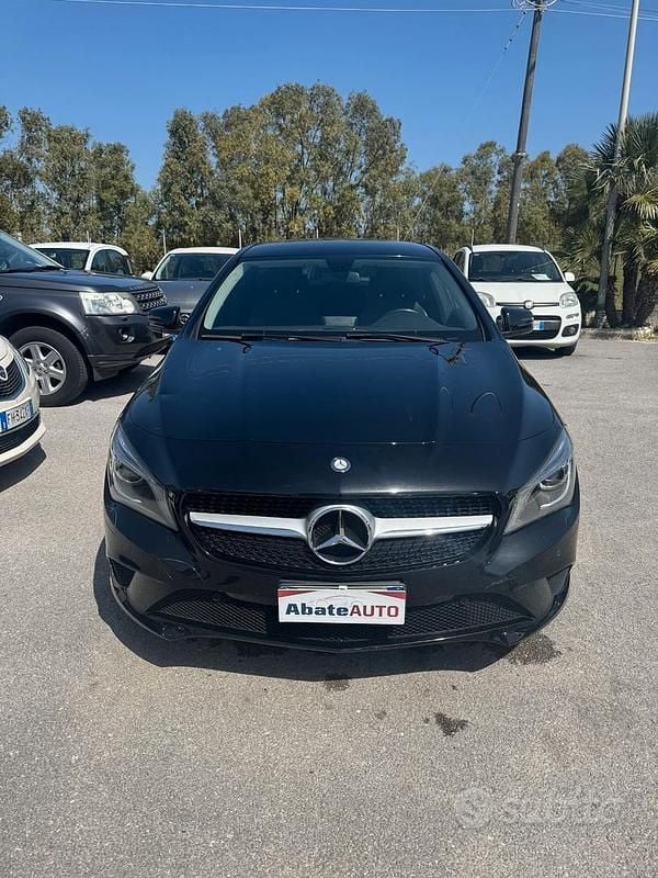 Usata Mercedes CLA200 Executive 136 CV (100 kW) 2014 Nero Berlina