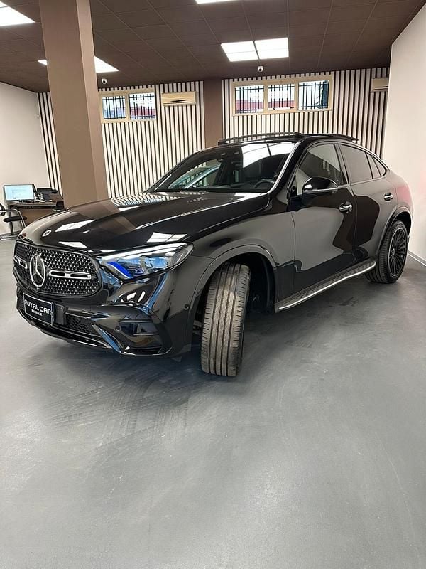 Usata Mercedes GLC300e AMG Line Premium Plus 269 CV (197 kW) 2024 Nero Coupé