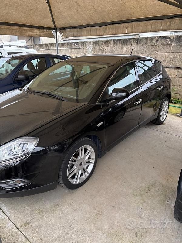 Usata Lancia Delta 150 CV (110 kW) 2008 Nero Utilitaria