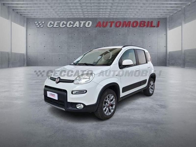 Usata Fiat Panda 4x4 S 86 CV (63 kW) 2017 Bianco Utilitaria