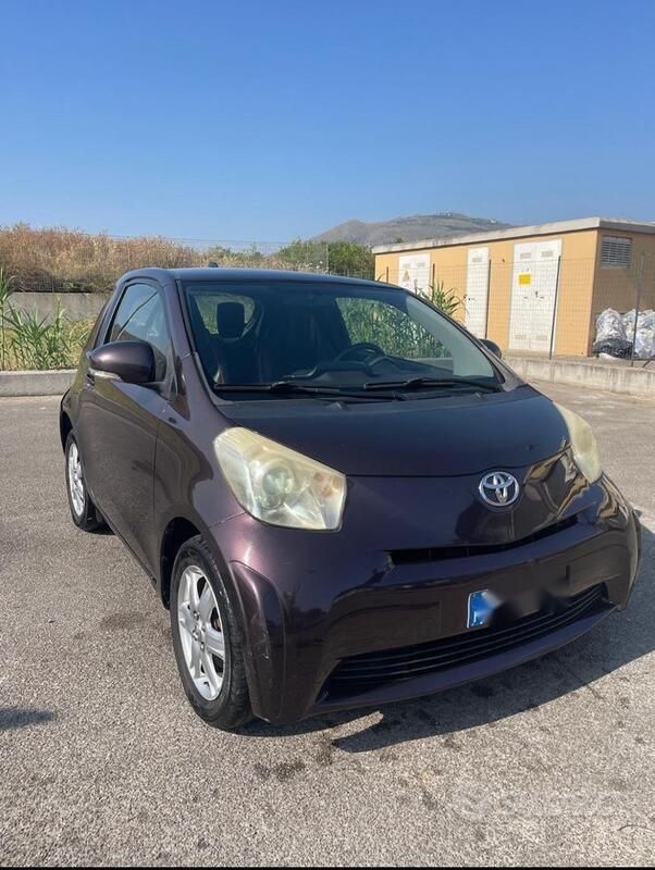 Usata Toyota iQ 2009 Utilitaria
