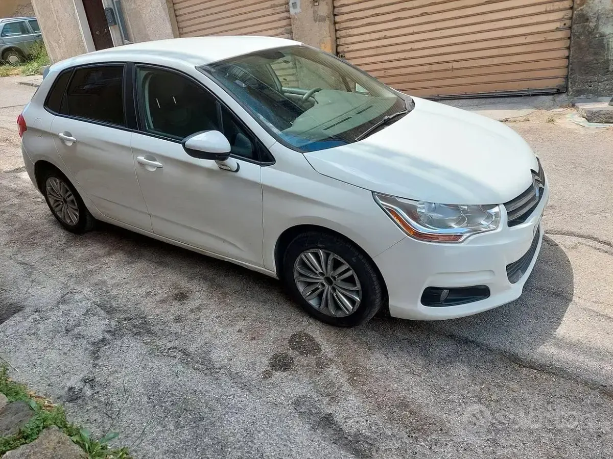 Usata Citroën C4 92 CV (67 kW) 2011 Berlina