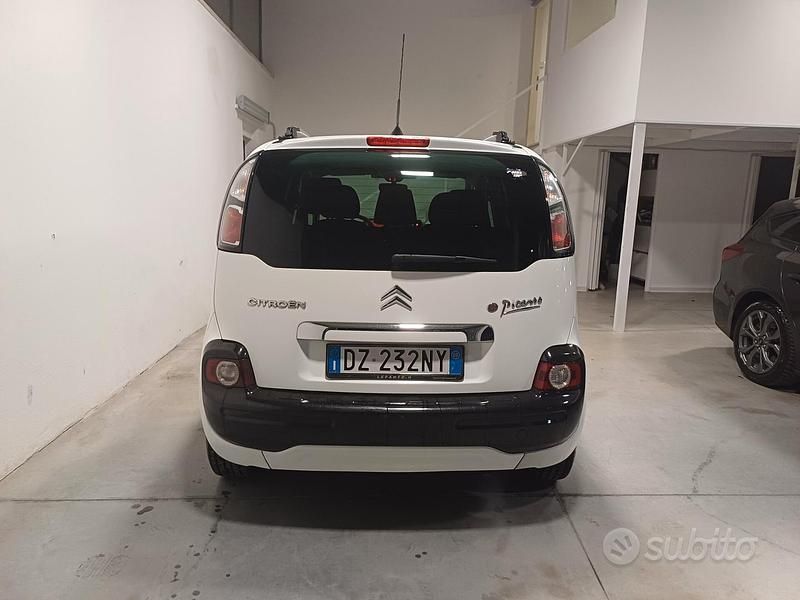 Usata Citroën C3 Picasso 90 CV (66 kW) 2010 Bianco Monovolume