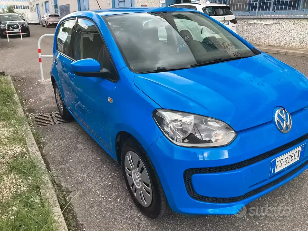 Usata VW up! Move 60 CV (44 kW) 2014 Blu Utilitaria