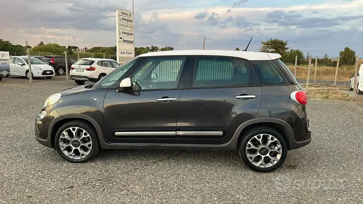 Usata Fiat 500L Trekking 120 CV (88 kW) 2016 Grigio Monovolume