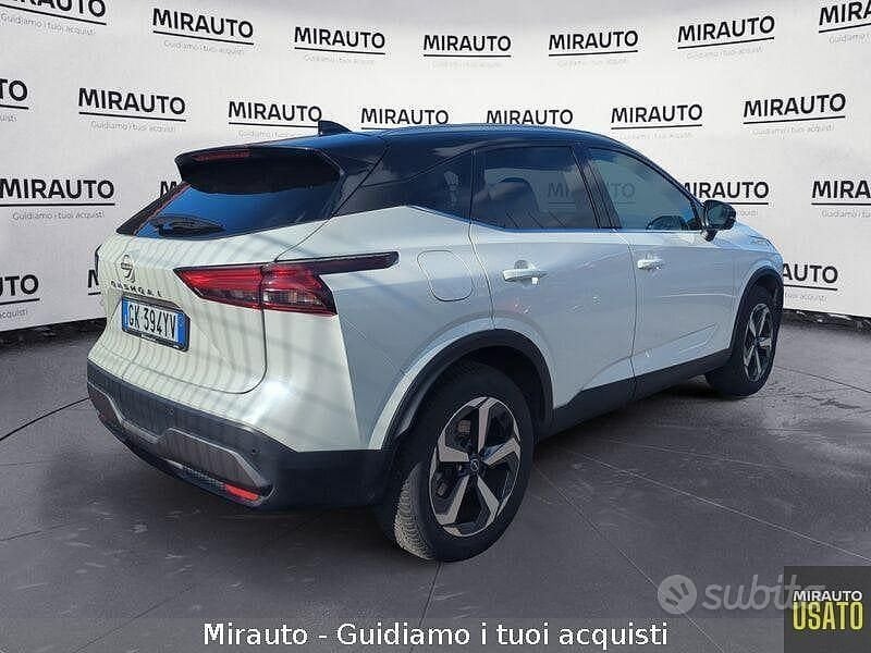 Usata Nissan Qashqai N-Connecta 140 CV (102 kW) 2022 Bianco SUV