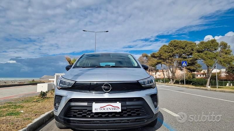 Usata Opel Crossland X Edition 110 CV (80 kW) 2022 Grigio SUV