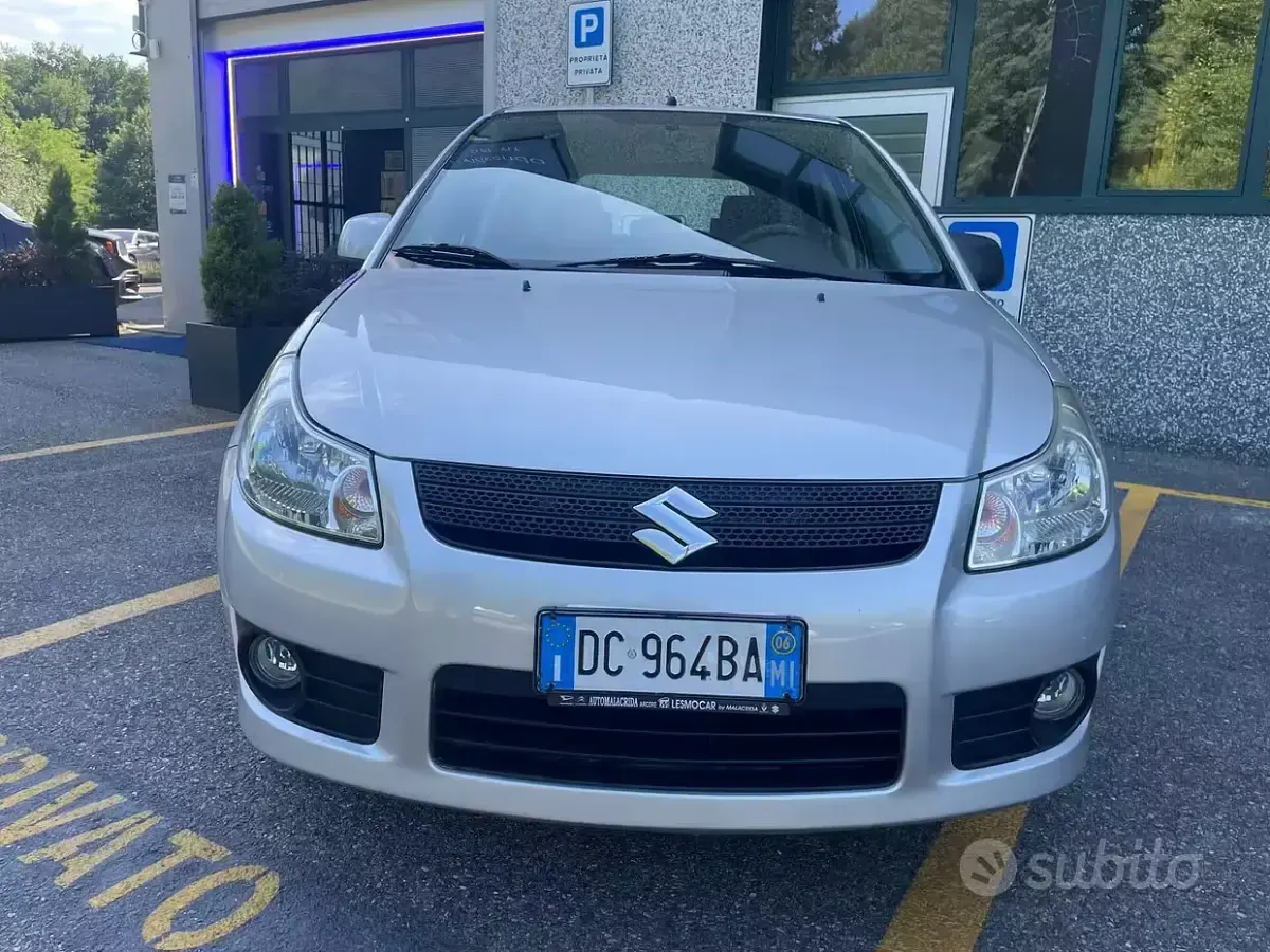 Usata Suzuki SX4 107 CV (78 kW) 2006 Grigio Station wagon