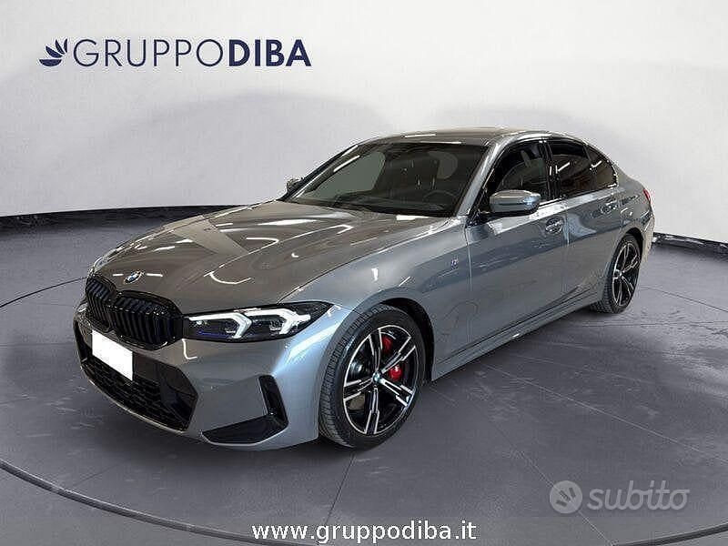 Usata BMW 320e M Sport 190 CV (139 kW) 2025 Grigio Berlina