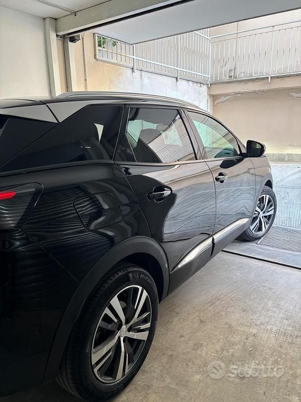 Usata Peugeot 3008 131 CV (96 kW) 2021 Nero Monovolume