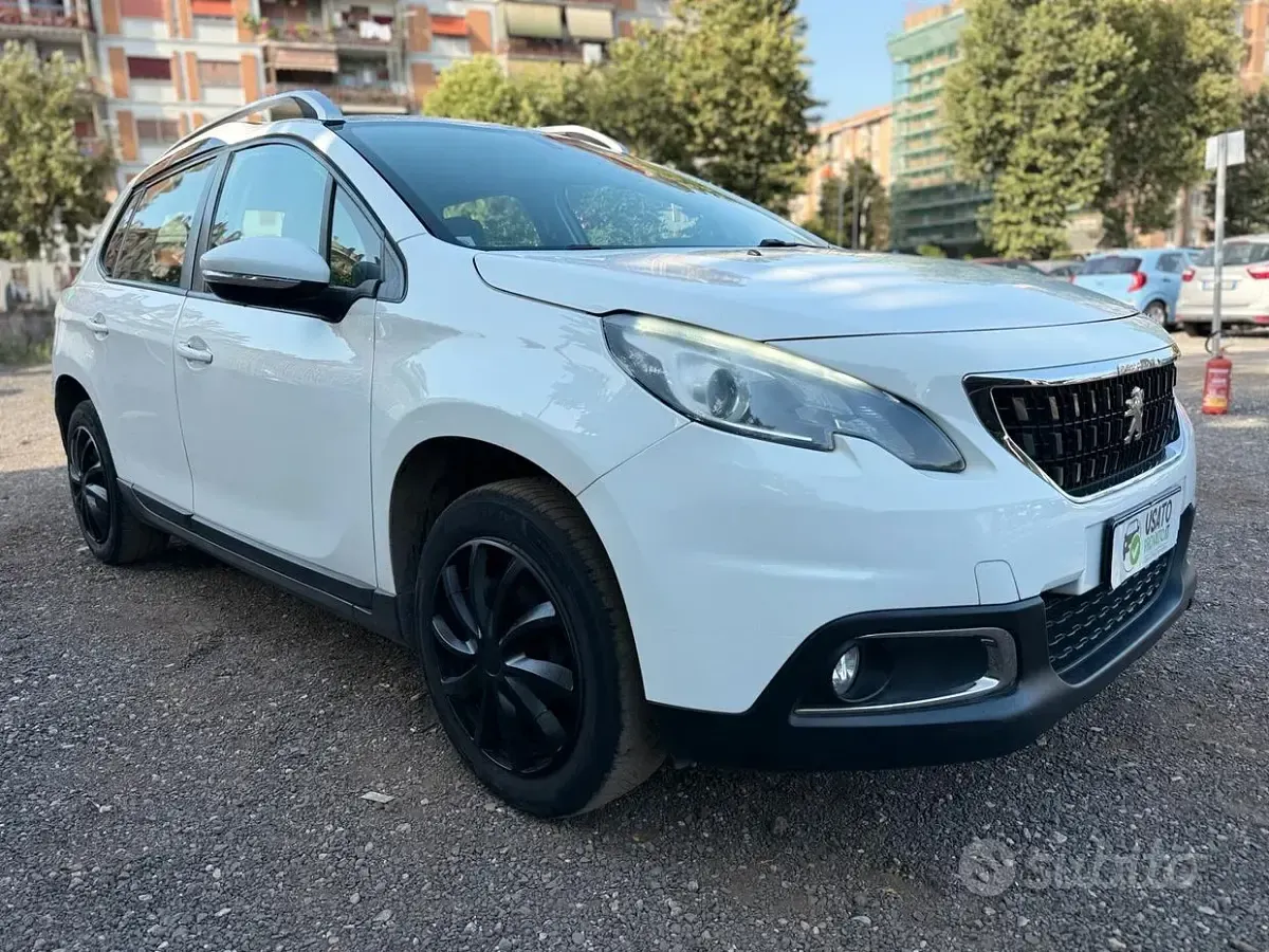 Usata Peugeot 2008 83 CV (61 kW) 2019 Bianco SUV