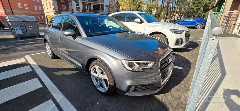 Usata Audi A3 116 CV (85 kW) 2018 Grigio Berlina