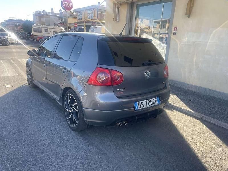 Usata VW Golf VI Comfortline 105 CV (77 kW) 2008 Grigio Utilitaria