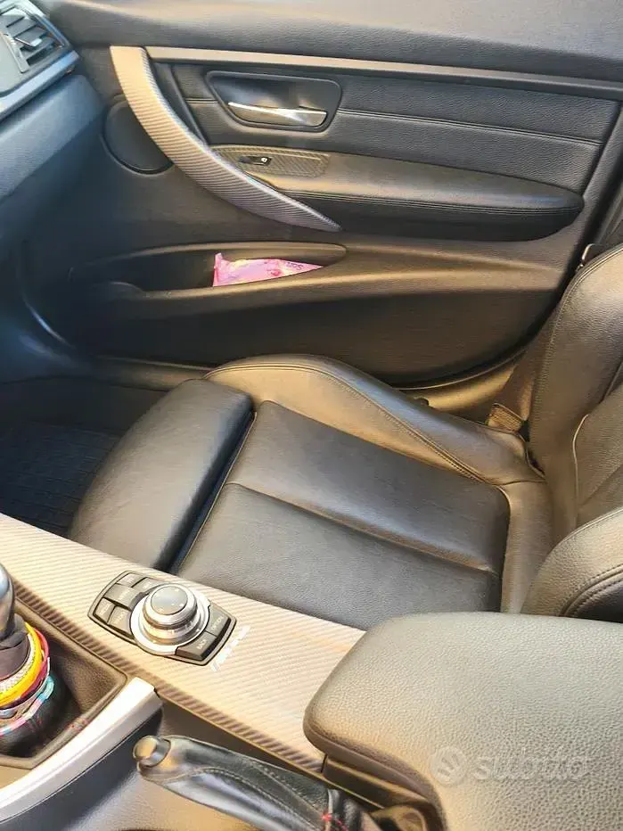 Usata BMW 318 150 CV (110 kW) 2015 Nero Berlina
