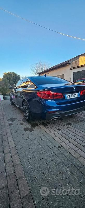 Usado BMW 530 Efficient Dynamics 265 HP (194 kW) 2019 Azul Sedan