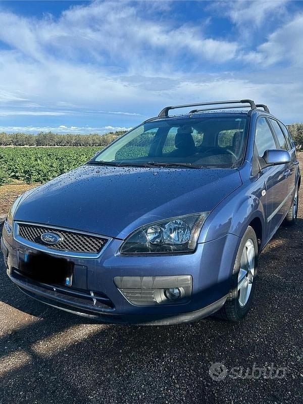 Usata Ford Focus 90 CV (66 kW) 2006 Nero Berlina