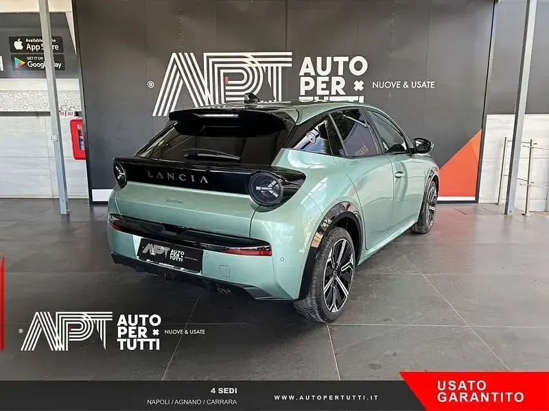 Usata Lancia Ypsilon 110 CV (80 kW) 2025 Other Utilitaria
