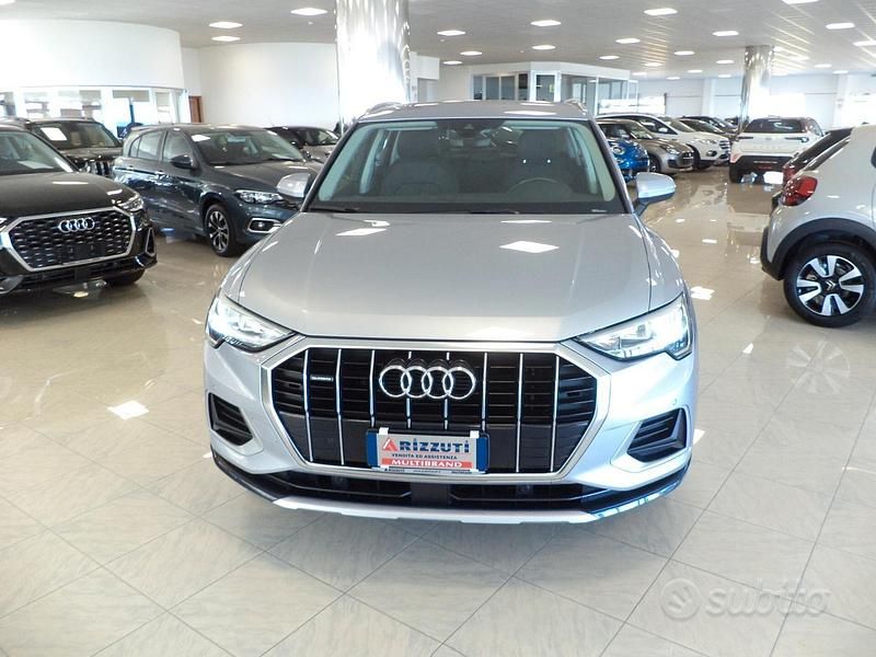 Usata Audi Q3 Advanced Plus 190 CV (139 kW) 2019 Argento SUV