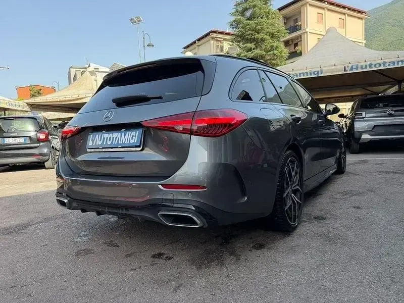 Usata Mercedes C300 Premium 265 CV (194 kW) 2023 Grigio Berlina