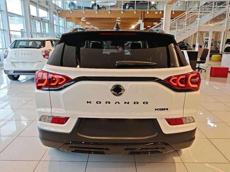 Nuova Ssangyong (KGM) Korando 163 CV (119 kW) 2025 Bianco pastello SUV