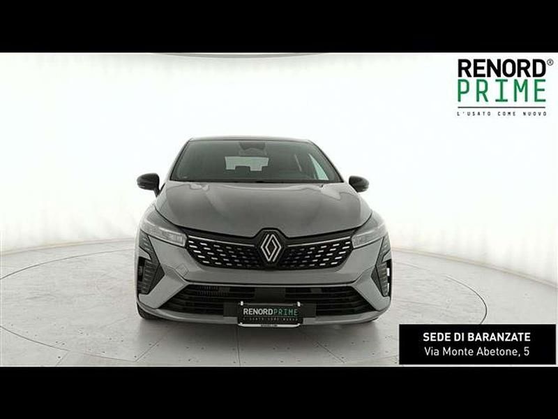 Usata Renault Clio V Techno 91 CV (66 kW) 2025 Grigio chiaro Berlina