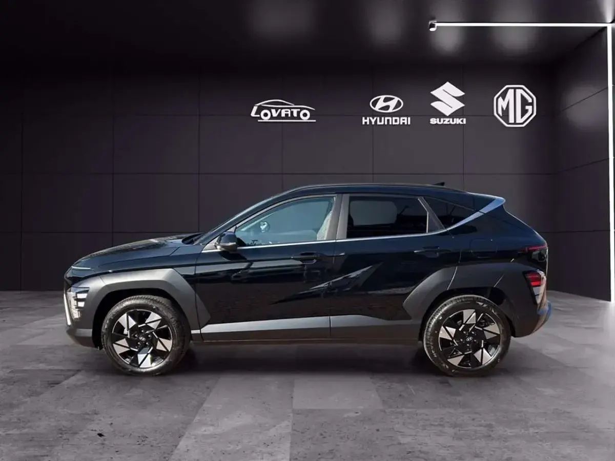 Nuova Hyundai Kona 129 CV (94 kW) 2025 Abyss black SUV