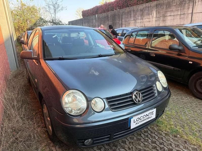 Usata VW Polo 75 CV (55 kW) 2005 Grigio Utilitaria