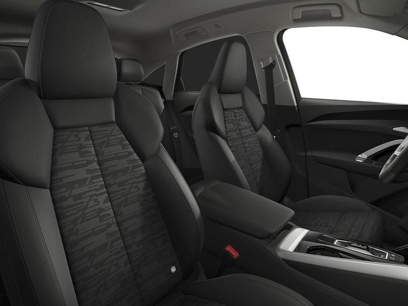 Nouvelle Audi Q5 Sportback S-Line 204 ch (150 kW) 2026 Bleue SUV