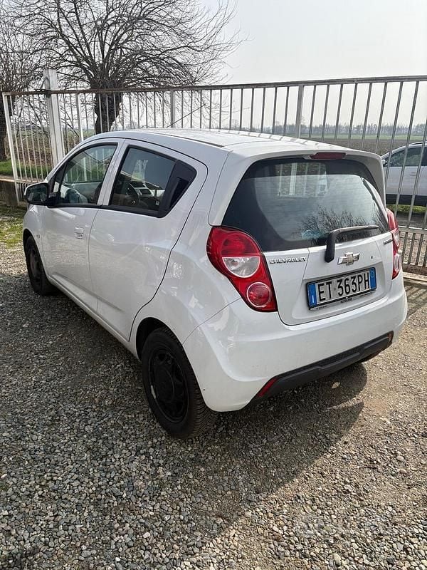 Usata Chevrolet Spark LT 68 CV (50 kW) 2014 Bianco Utilitaria