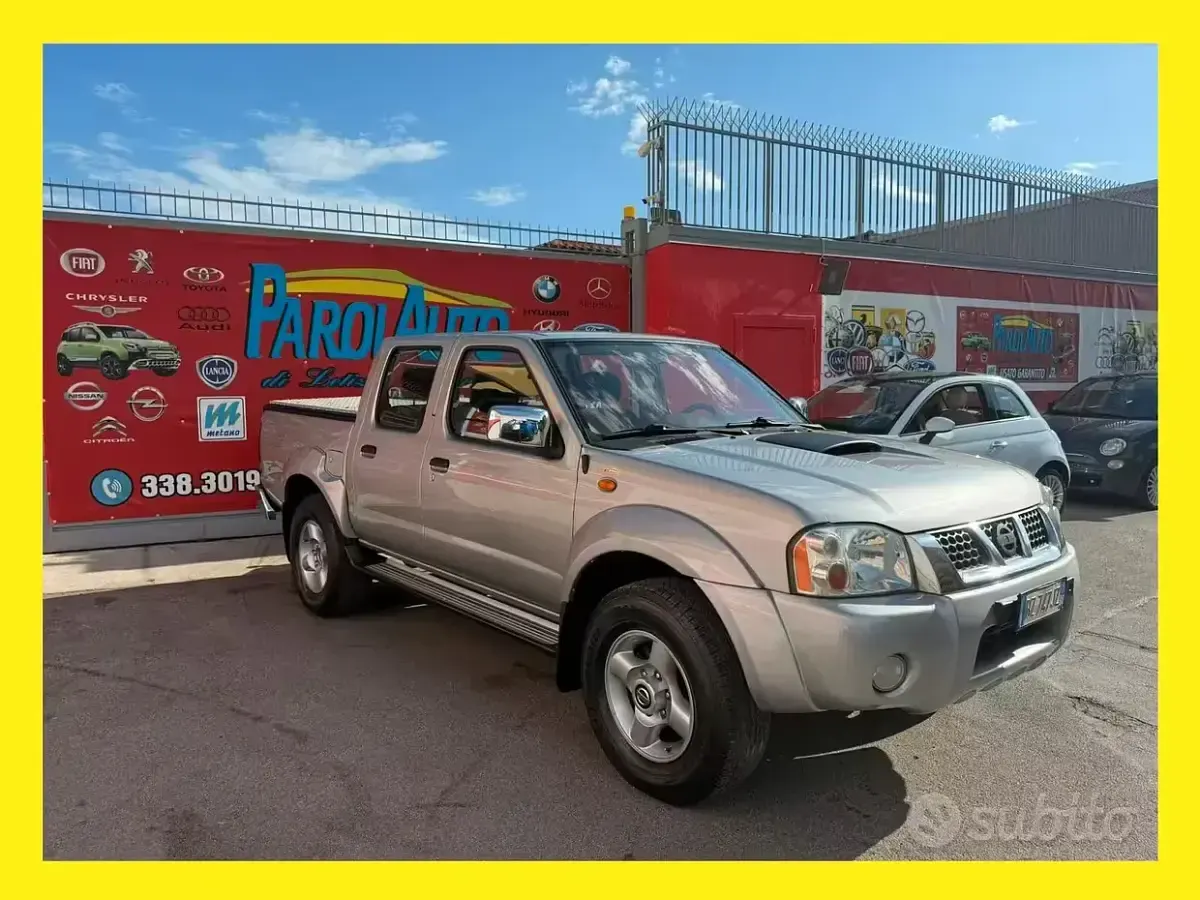 Usata Nissan Navara 133 CV (97 kW) 2002 Pick-up