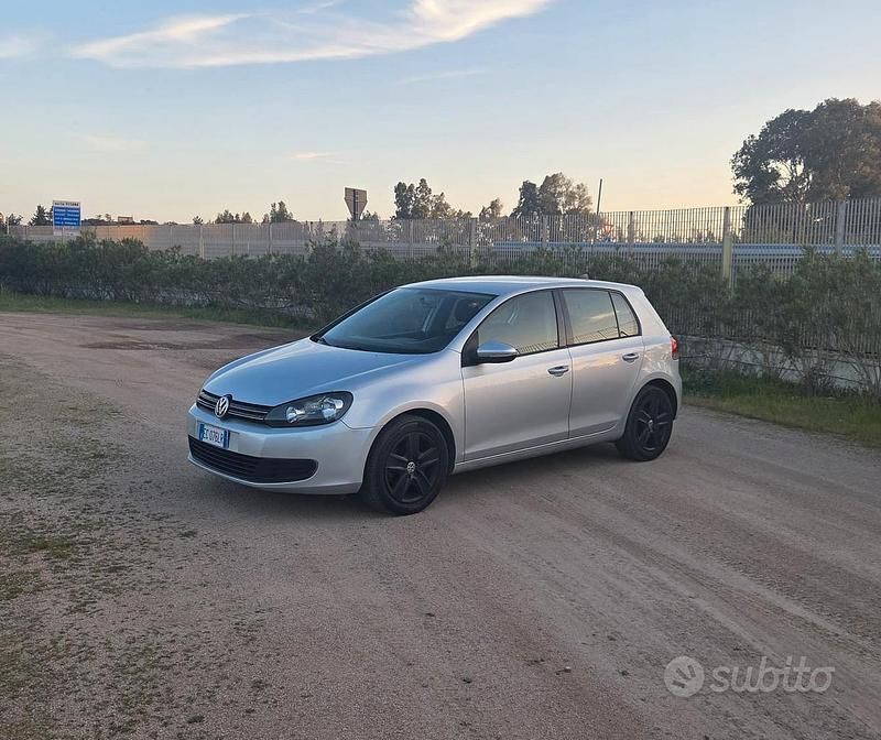 Usata VW Golf VII 102 CV (75 kW) 2012 Grigio Berlina