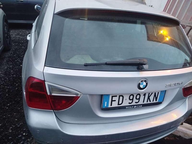 Usata BMW 320 163 CV (119 kW) 2007 Station wagon