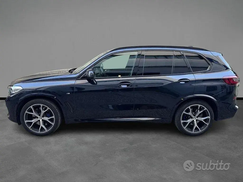Usata BMW X5 M Sport 286 CV (210 kW) 2022 Nero / metallizzato SUV