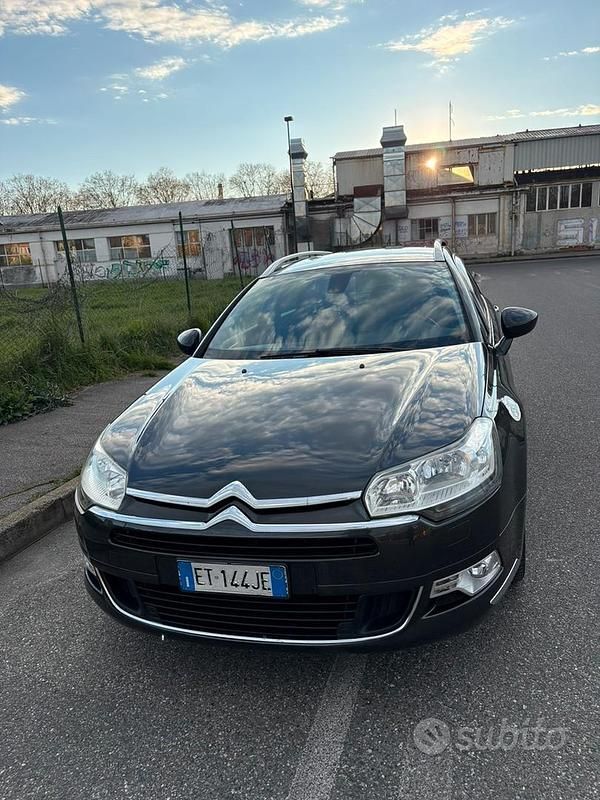 Usata Citroën C5 Business Class 140 CV (102 kW) 2013 Nero Station wagon