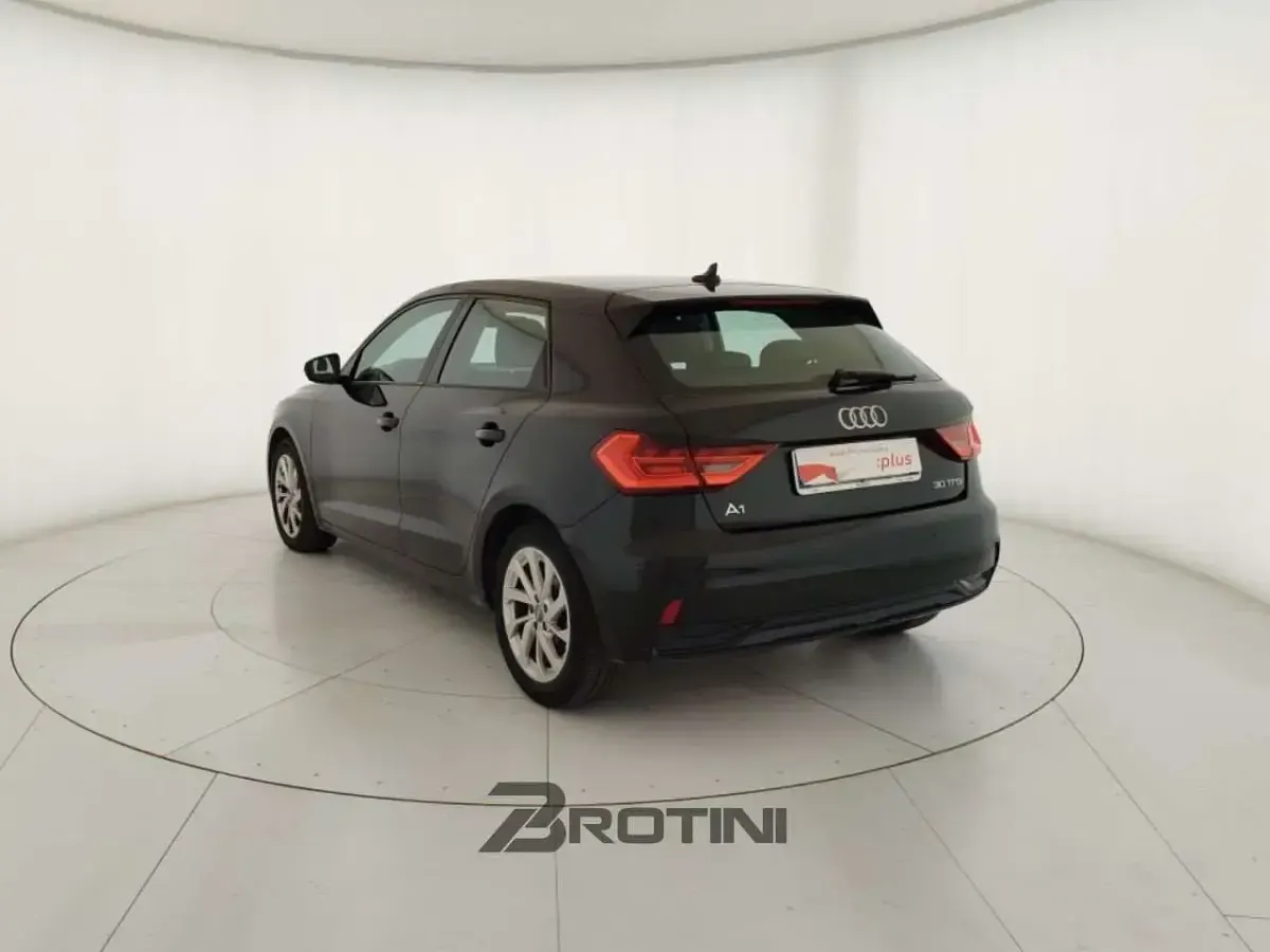 Usata Audi A1 Admired 116 CV (85 kW) 2019 Nero SUV