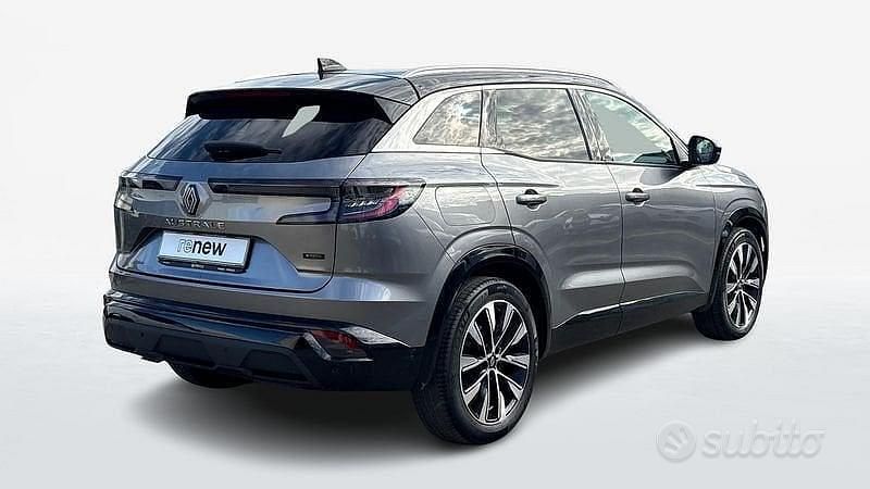Usata Renault Austral Techno 200 CV (147 kW) 2023 Grigio scuro SUV