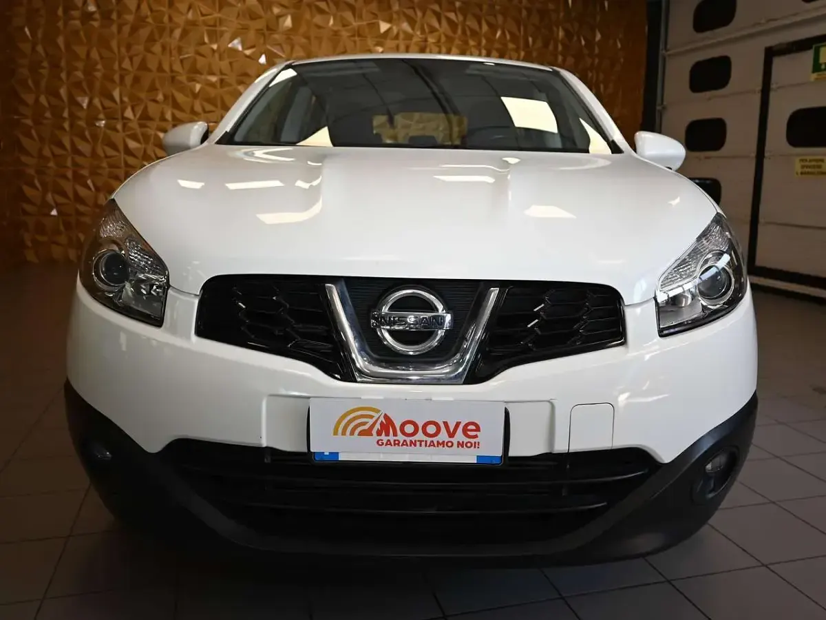 Usata Nissan Qashqai Acenta 131 CV (96 kW) 2012 Bianco perla SUV