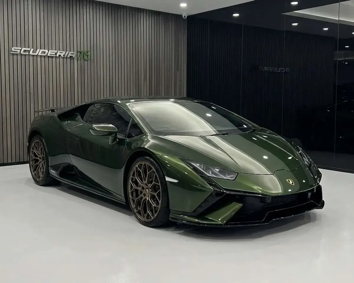 Usata Lamborghini Huracán 639 CV (469 kW) 2024 Verde Coupé