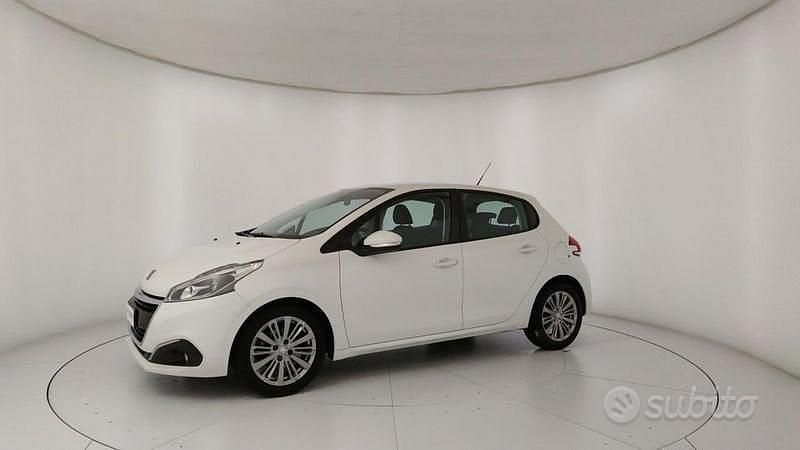 Usata Peugeot 208 Allure 99 CV (72 kW) 2019 Bianco Utilitaria