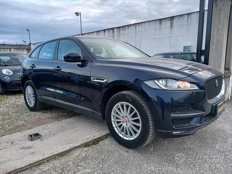 Usata Jaguar F-Pace Pure 240 CV (176 kW) 2017 Blu SUV